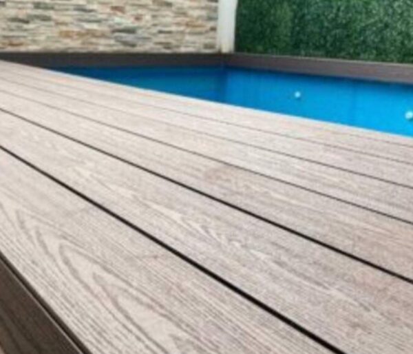 Decks para exteriores - Image 3